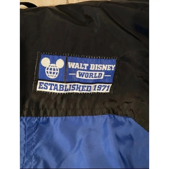 Walt Disney World Disneyland Resort Hooded Windbreaker Raincoat Jacket Park BK - Picture 3 of 3